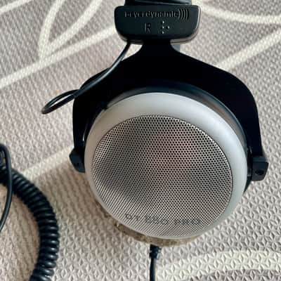 Beyerdynamic DT 880 Pro Headphones — 250 Ohm | Excellent Condition image 6