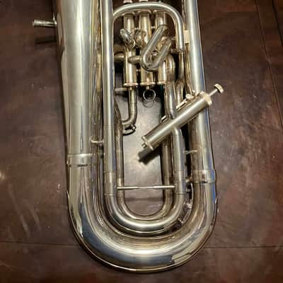 Willson 2900TA-1 - Silver Euphonium image 1