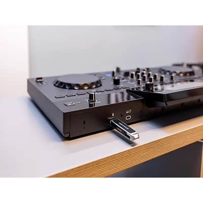 AlphaTheta XDJ-AN 2-Channel All-in-One DJ System image 6
