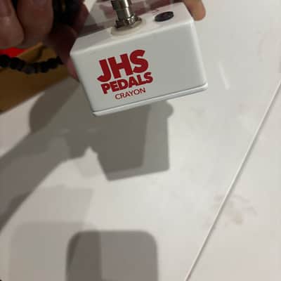 JHS The Crayon 2015 - Present - White image 4