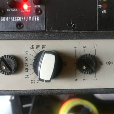 Siemens V276 preamp image 1