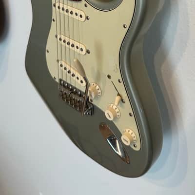 Fender Fender Classic 60s Stratocaster 2004 - Mexico - Inca Silver image 2