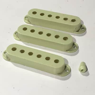 Vintage Spec 52mm Bold Mint Green Pickup Covers Strat Relic Fender Stratocaster image 5