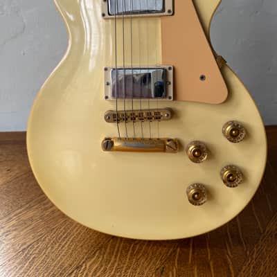 1989 Alpine White Les Paul Standard w/Gold Hardware + OHSC image 1