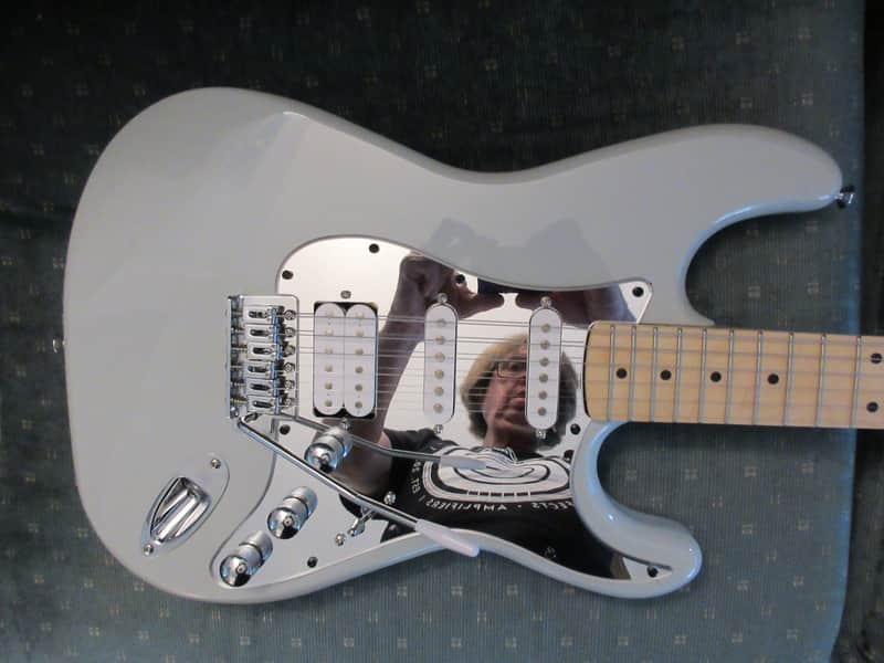 ~Cashified~ Kramer Strat-Style Pewter Rock 'n' Roller image 1