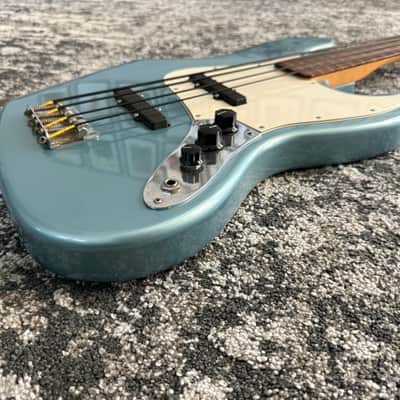 Fender Standard Jazz Bass 2002 MIM Agave Blue Rosewood FB 4-String Bass Guitar image 3