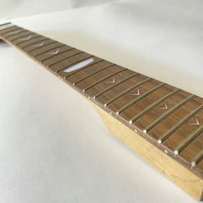 Washburn Maple Wood Guitar Neck, 22 Frets Rosewood Fingerboard image 4