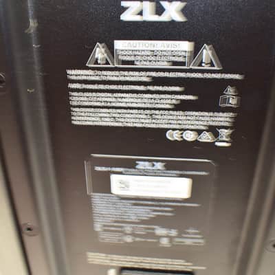 Copy of Electro-Voice ZLX-15P 15" Powered Speaker with Cover image 8
