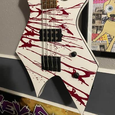 B.C. Rich Warlock Revenge 2011 - Blood splatter | Reverb
