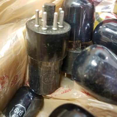 Tung-Sol ONE (1) 6V6GT AT1000 TESTED Vacuum Tube greyglass Black Glass Beam Power 6V6 1946-1959 image 2