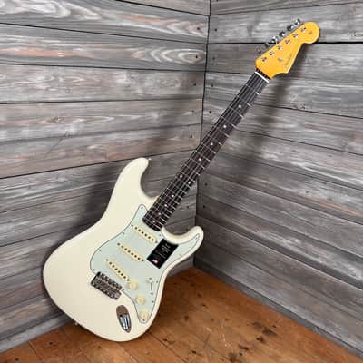Fender American Vintage II 1961 Stratocaster - Olympic White (5068 -1U) image 12