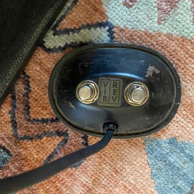 Fender Twin Reverb 2-Channel 100-Watt 2x12" Guitar Combo 1970 - 1971 - Silverface image 5