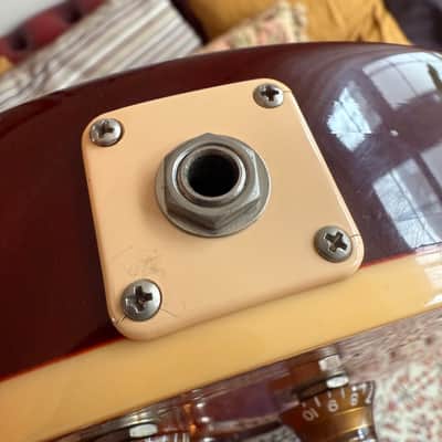 Gibson Les Paul Standard Premium Plus 2004 Lightburst image 8