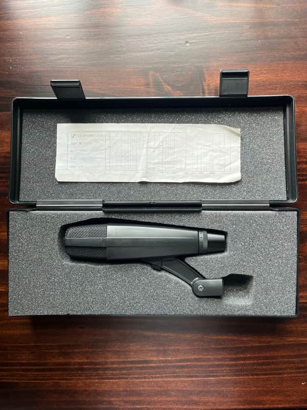 Sennheiser MD 421 II Cardioid Dynamic Microphone 2002 - Present - Black image 1