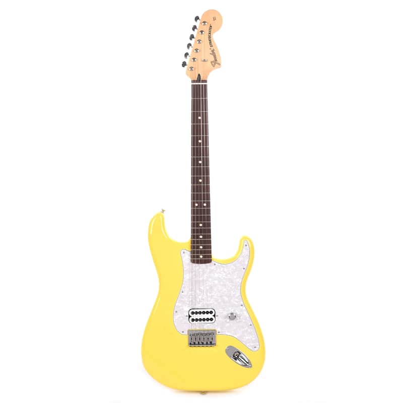 Fender Limited Edition Tom DeLonge Signature Stratocaster image 2