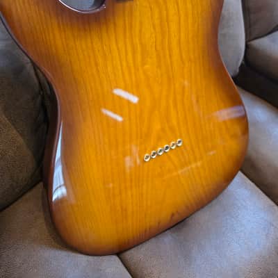 Fender 75th Anniversary Commemorative Telecaster 2021 2-Color Bourbon Burst image 7