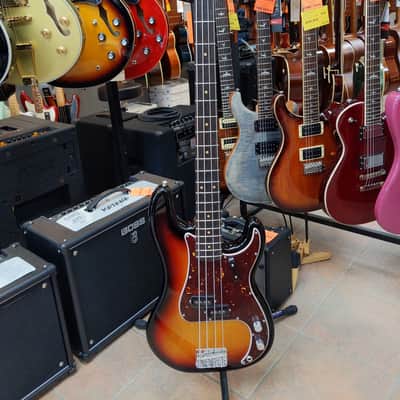 Fender American Vintage II '60 Precision Bass 2022 - Present - 3-Color Sunburst image 4