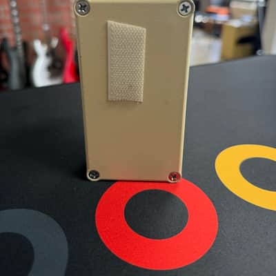 MXR M133 Micro Amp 1995 - Present - Cream image 4