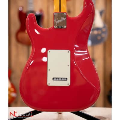 Fender American Professional Classic Stratocaster, Rosewood Fingerboard, Faded Dakota Red image 15