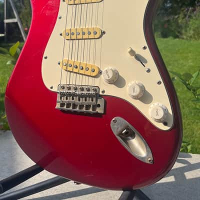 Vintage Stratocaster: Metallic Red Fresher Straighter FS500 4th gen Great replica Made in Japan in '80s image 7