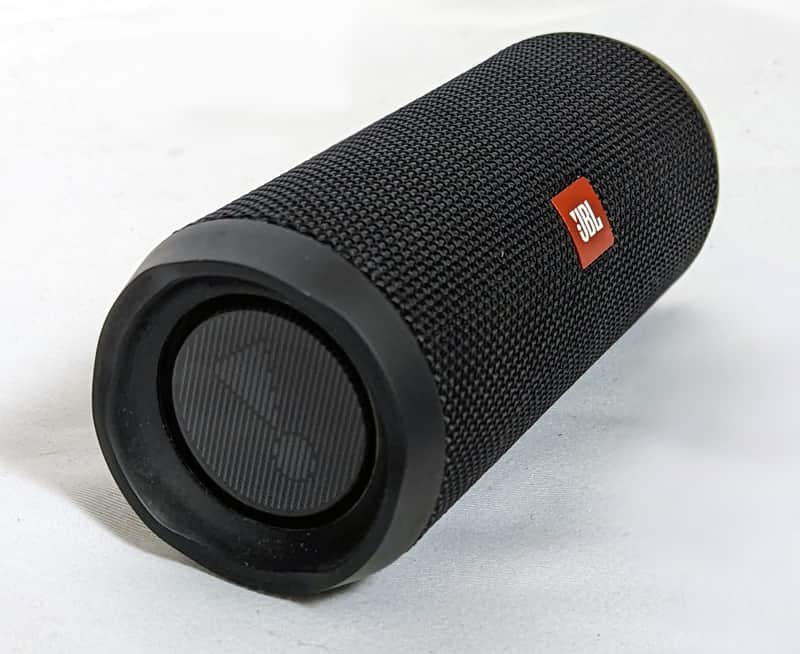 JBL FLIP4BLK Flip 4 Splashproof Portable Bluetooth Speaker image 1
