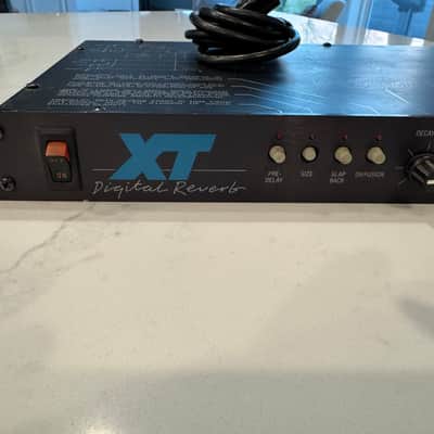 Alesis XT Reverb 90’s - Black image 3