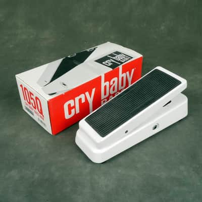 Dunlop 105Q Cry Baby Bass Wah 1999 - Present - White image 1