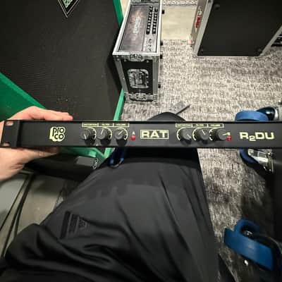ProCo R2DU Rack Unit | Reverb