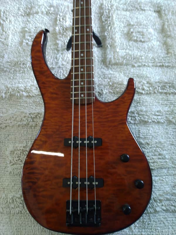 Peavey Millennium BXP Dark Quilted Finish image 1