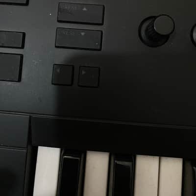 Native Instruments Komplete Kontrol A25 2018 - Present - Black image 2