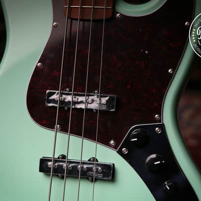 Vintage VJ74 Reissued Bass Ventura Green Matching Colour Headstock image 8