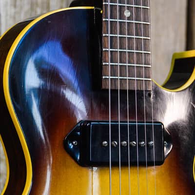 Gibson ES-140T 3/4 Sunburst Circa '50s image 16