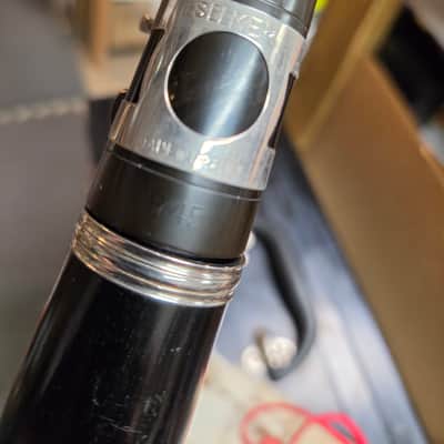 Selmer CenterTone Clarinet Q series nice shape sounds great image 2