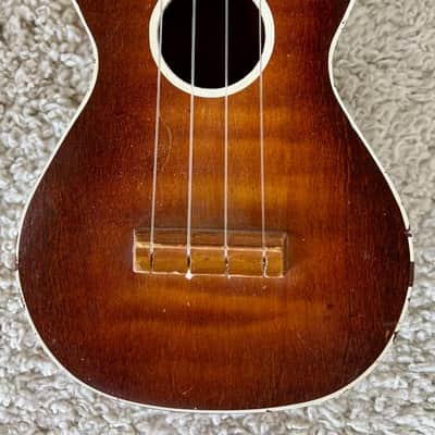 Very Cool 1950s Vintage Harmony Soprano Ukulele with Hard Sun Case - Used image 5