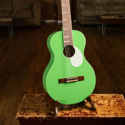 ORTEGA Gaucho Series 4/4 Konzertgitarre 6-String - Green Apple + Gigbag image 4