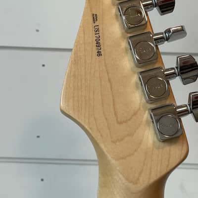 Fender Stratocaster 2017 - Olive image 10