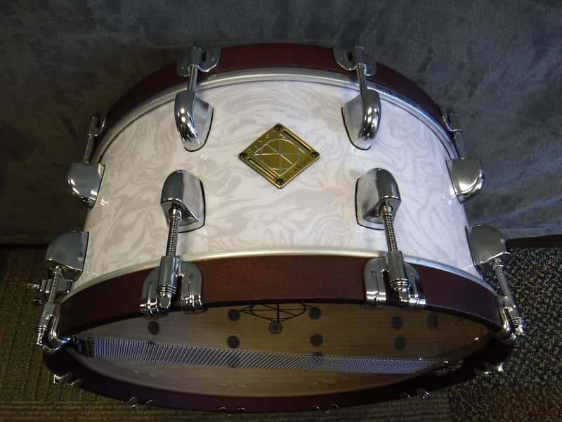 Dixon Classic Series 14x6.5" Maple Wood Hoop Snare-Sub Zero White image 1