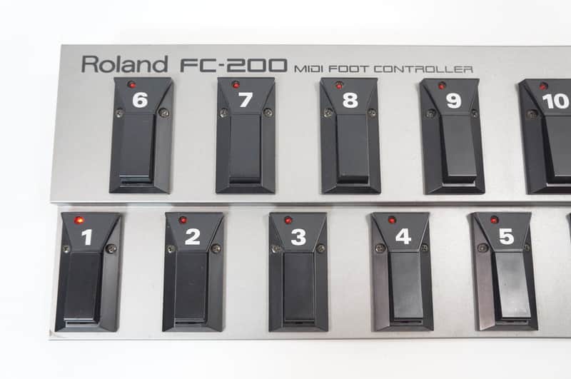 Roland FC-200 MIDI Foot Controller Battery Powered | Reverb UK