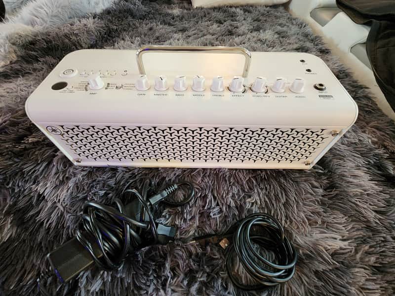 Yamaha TRHII30 2022 - White image 1