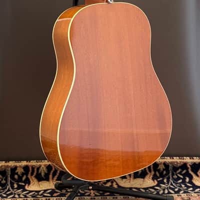 Gibson J-35 Banner 2016 image 10