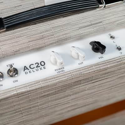 Used Morgan AC20 Deluxe 1x12 Combo Amp w/ Celestion Gold image 4