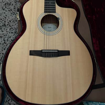 Taylor 114ce-N LTD Ovangkol 2019 - 2020 - Natural image 1