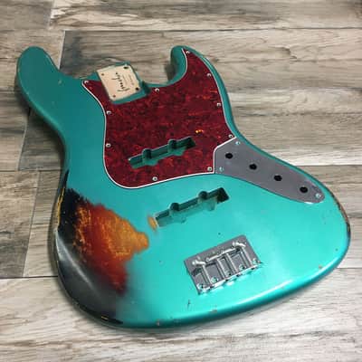 Made to Order - FRANCHIN Uranius bass body Relic Aged 100% Nitro Lacquer COLOR OVER COLOR (Sunburst/ Black/ White/ Blue/ Green/ Yellow/ Red/ Pink/ Burgundy/ Purple/ Gold/ Silver, etc.) Basswood Poplar Jazz-Bass Style Made in Italy image 7
