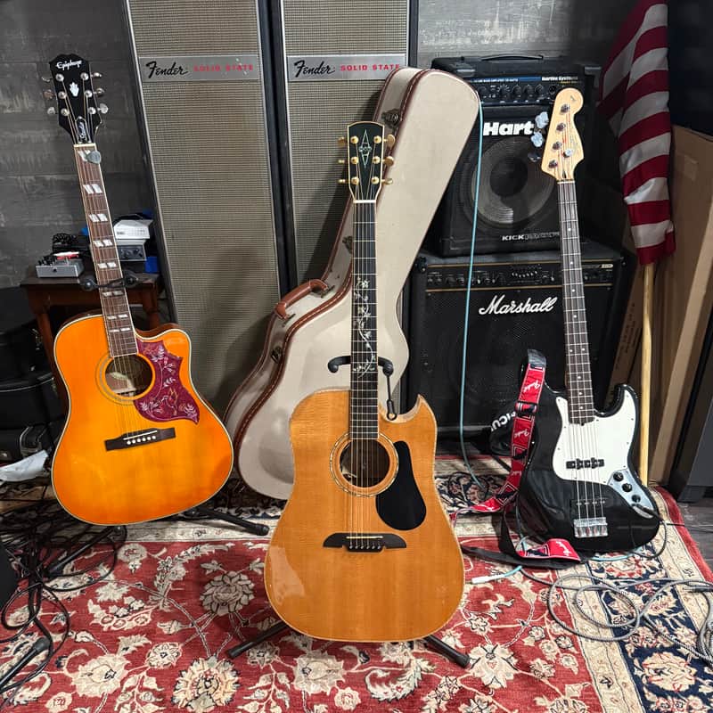 Alvarez MD-200C NAT Masterworks Series: Spruce/Maple