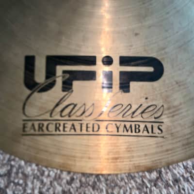 22" UFIP Class Series Ride Cymbal image 2