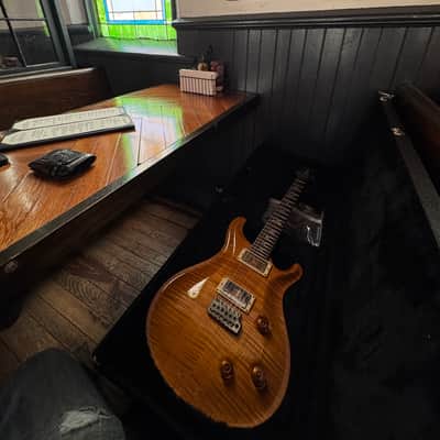 PRS Custom 22 10-Top Tremolo - 2001 - Violin Amber - Dragon II - East Indian Rosewood Fingerboard - Wide Fat Carve - NOS New Old Stock Like New Condition Massive Tight Flame OHSC image 11