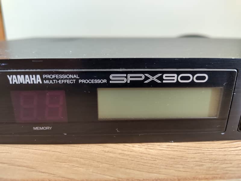 Yamaha SPX900 Professional Multi-Effect Processor 1980s - Black image 1