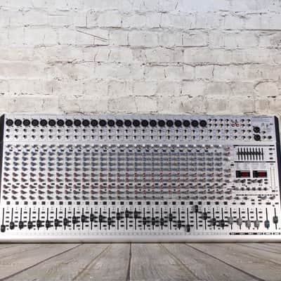 Behringer Eurodesk SL3242FX-Pro 32-Input 4-Bus Mixer