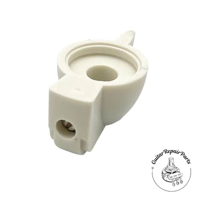 Fender Chicken Head Amplifier Knob (1 pc) - White image 2