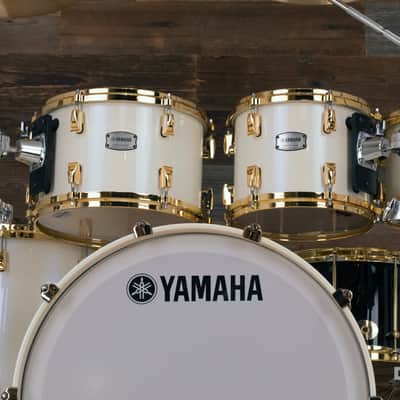 YAMAHA PHOENIX PHX 6 PIECE DRUM KIT, POLAR WHITE WITH GOLD FITTINGS image 13